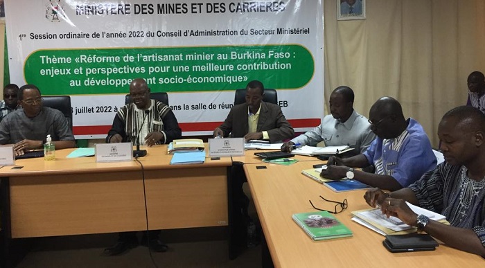 Mines et carrières au Burkina : La contribution de l’artisanat minier au développement socio-économique au menu du CASEM 2022