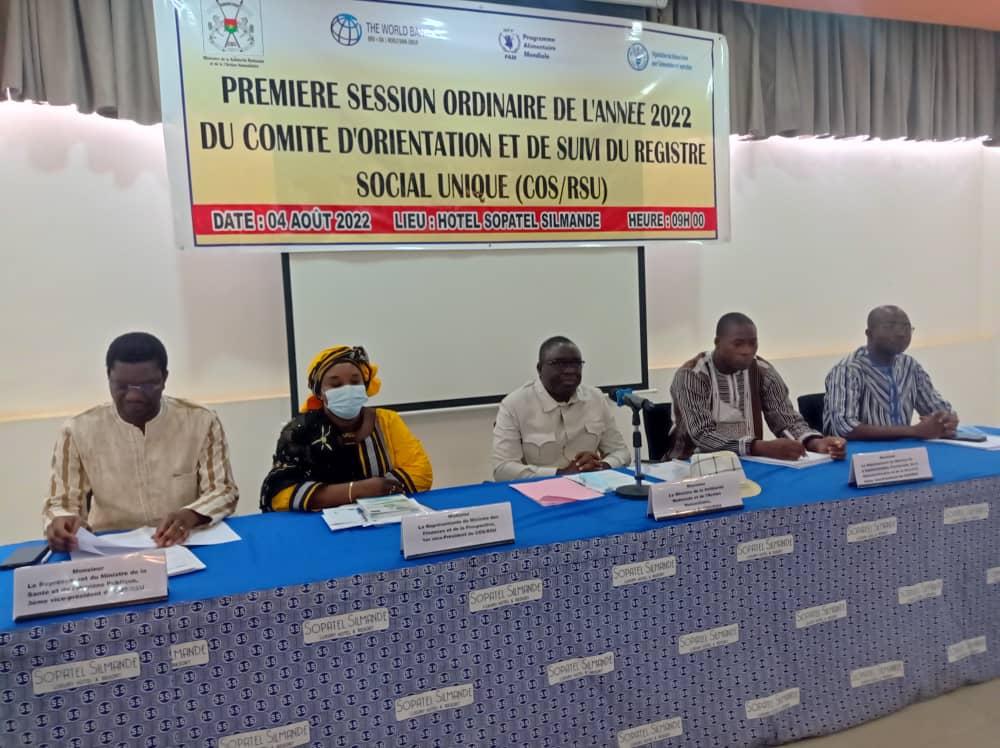 Registre social unique du Burkina Faso : Le comité d’orientation et de suivi tient sa première session au titre de l’année 2022