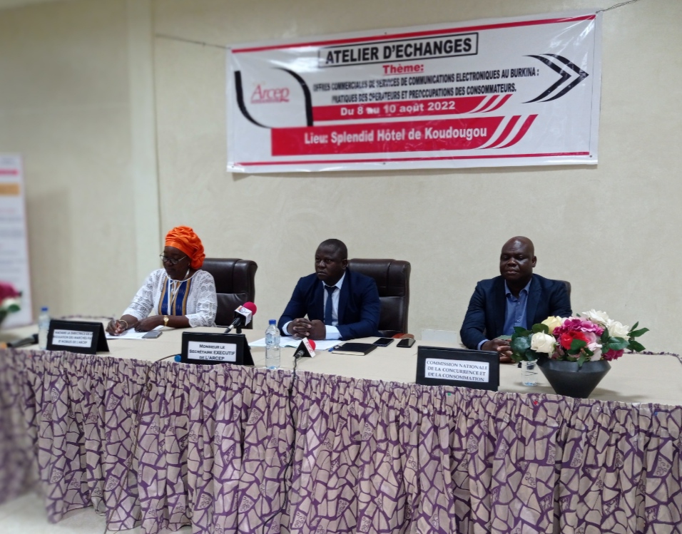 Communications électroniques au Burkina : Les pratiques et les préoccupations à la loupe des acteurs 