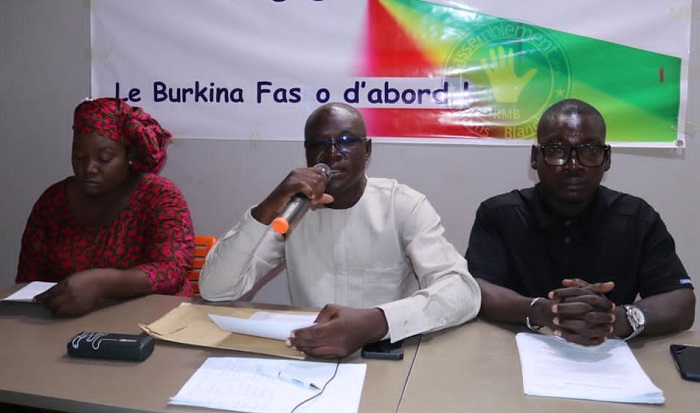 Burkina Faso : Le parti « Rassemblement mains blanches » apporte son soutien au gouvernement de la transition 