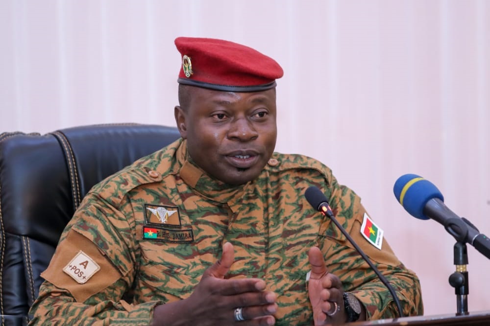 Burkina : Damiba a posé sept conditions avant de rendre sa démission, selon les autorités religieuses et coutumières 
