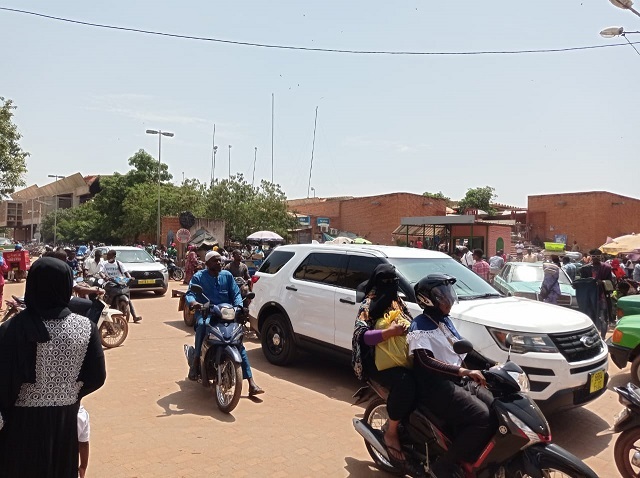 Burkina Faso : La vie reprend son cours après le coup d’État du 30 septembre 2022