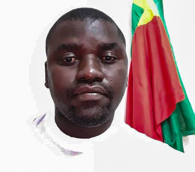 Transition burkinabè : La suppression des salaires des députés n’est pas une preuve de patriotisme, selon Roland Bayala de la COPA-BF