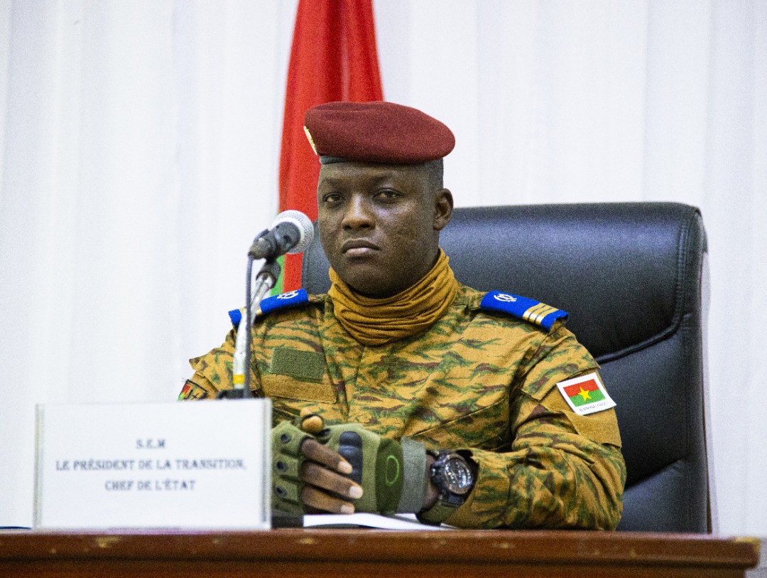 Burkina : Le capitaine Ibrahim Traoré nomme de nouveaux chefs de corps au sein des Forces armées nationales