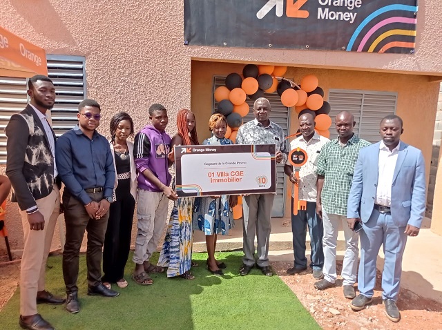 Tombola Orange Money : Homaté Noufé, heureux gagnant de la 2e villa du jeu OM Puissance 10