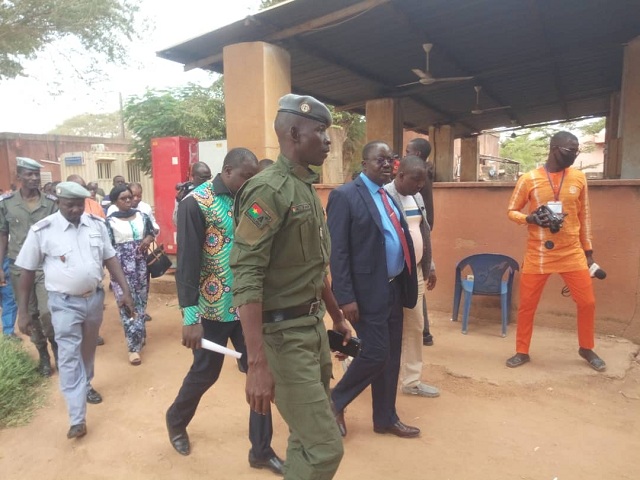 Commune de Ouagadougou : La délégation spéciale s’enquiert des conditions de vie des détenus de la MACO et des pensionnaires du centre Delwendé de Sakoula