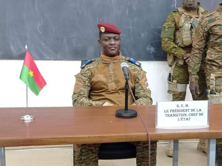 Lutte antiterroriste au Burkina : « La vocation de cette guerre n’est pas de tuer », Capitaine Ibrahim Traoré 