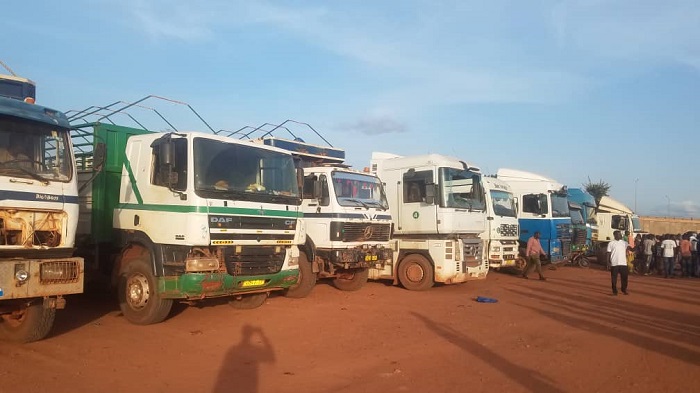 Transport de vivres au Burkina : Des propriétaires de camions réclameraient deux millions de FCFA par véhicule (AIB)