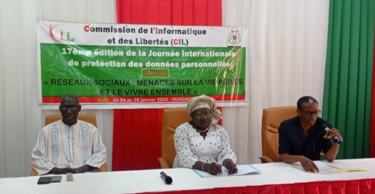 Protection des données à caractère personnel : La Commission de l’informatique et des libertés sensibilise les étudiants du Centre universitaire polyvalent du Burkina 