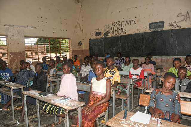 Education des filles au Burkina : Le projet FASST en sprint dans quatre régions touchées par l’insécurité