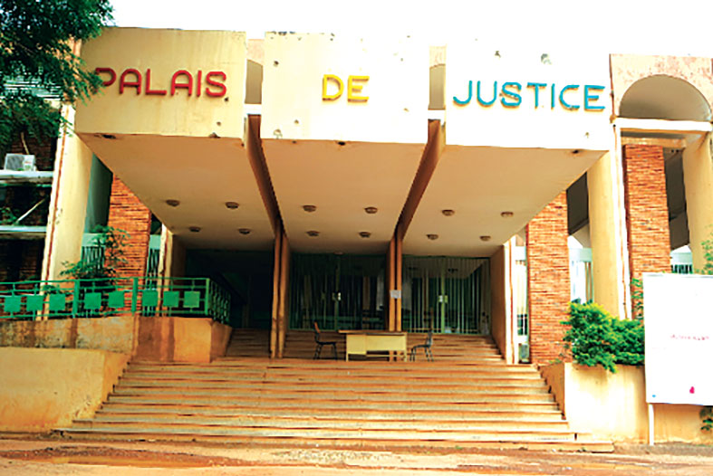 TGI de Ouagadougou : Il écope de douze mois d’emprisonnement pour avoir agressé son débiteur à la machette