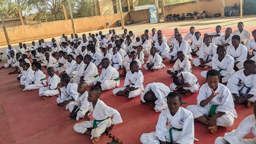 Shotokan karaté-do au Burkina : Un stage de perfectionnement pour plus de 147 karatékas