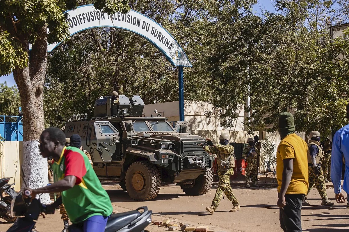 Burkina : Et si on mettait fin aux coups d’Etat ?