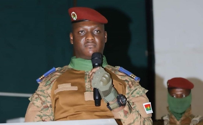 Insécurité au Burkina : « Jamais nous n’abandonnerons notre patrie », capitaine Ibrahim Traoré aux forces vives du Centre-nord