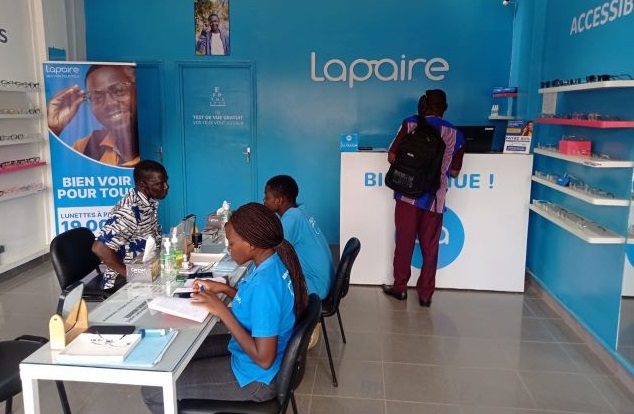 5e anniversaire de Lapaire : « La lunetterie Lapaire a amélioré la vie de plus de 130 000 personnes en Afrique », Brice Bado, directeur des opérations