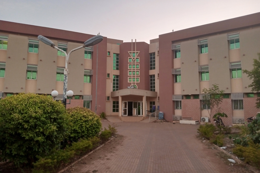 Hôtel administratif de Dédougou : Un responsable décide de la fermeture des robinets