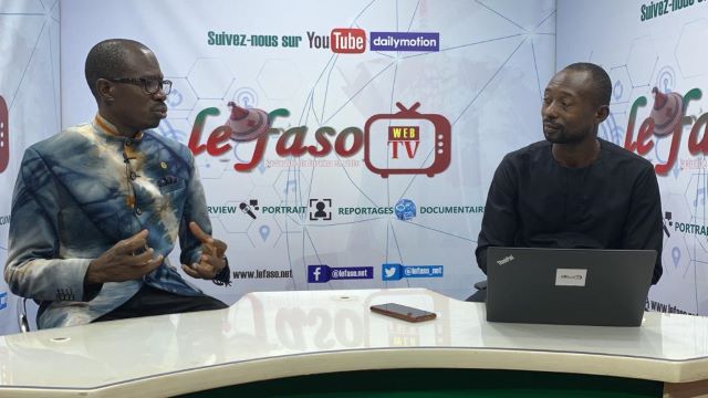 Burkina / Régulation des médias : « On ne peut pas se permettre de laisser les gens dire n’importe quoi », Abdoulazize Bamogo, président du CSC
