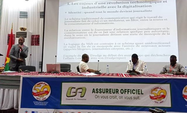 Burkina/Médias : Dr Cyriaque Paré propose une alternative pour faire face à la révolution technologique