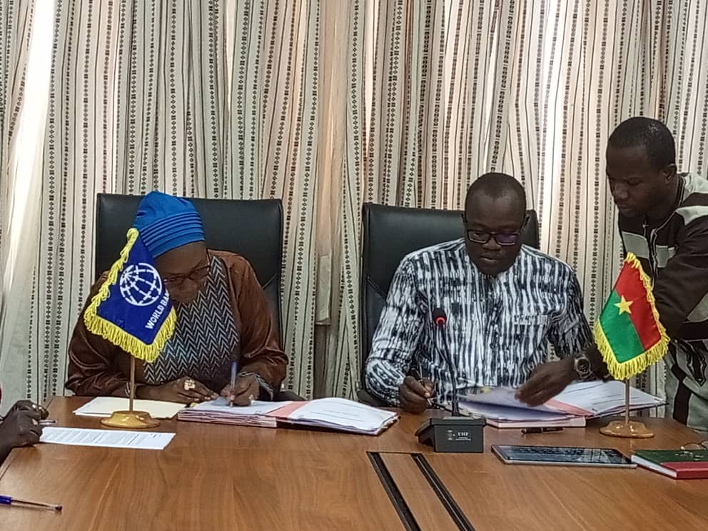 Économie : Trois accords de prêts de 276 milliards FCFA signés entre le Burkina et la Banque mondiale