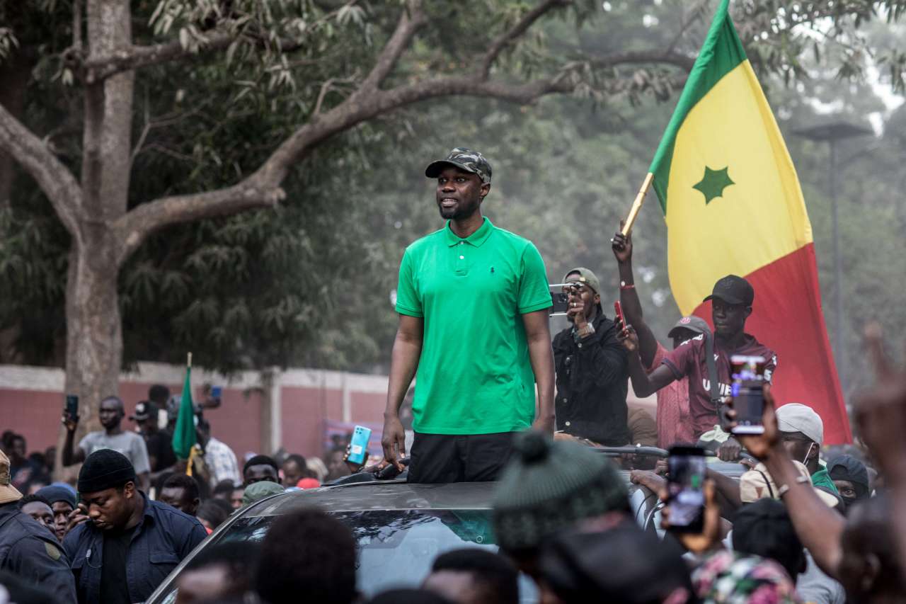 Sénégal : Ousmane Sonko, condamné pour « corruption de la jeunesse ». Et de nouvelles manifestations violentes plongent le pays dans une crise politique majeure
