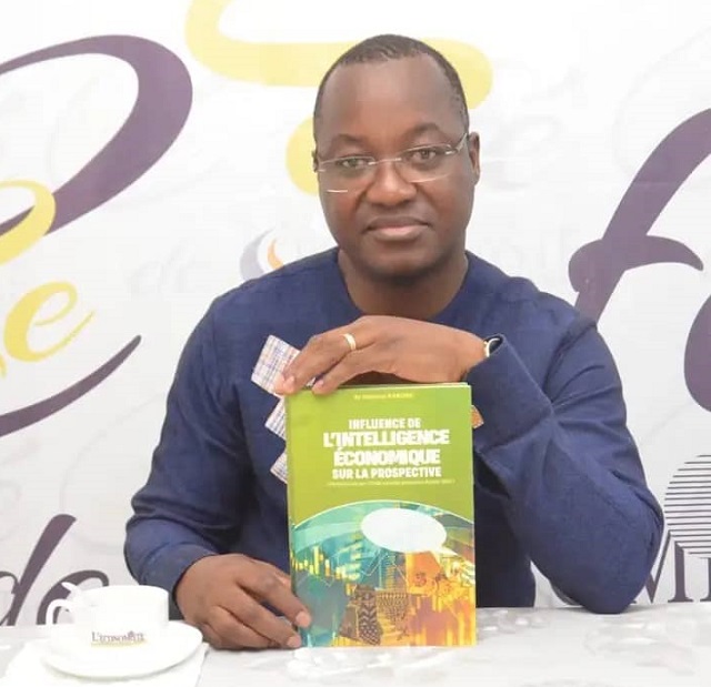 Burkina : Son livre sur l’intelligence économique, la vie politique et sécuritaire, son expérience au gouvernement..., l’ancien ministre, Dr Harouna Kaboré, s’ouvre sans faux-fuyant ! 