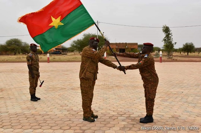 Burkina/Défense nationale : Le patron de l’Armée de terre échange avec la troupe à Kaya et à Dori