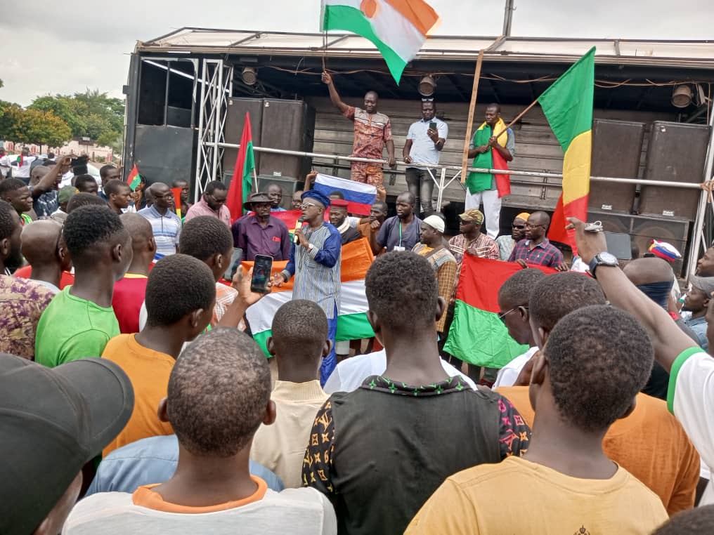  Burkina Faso : Un regroupement d’OSC « panafricaines » apporte son soutien au Niger
