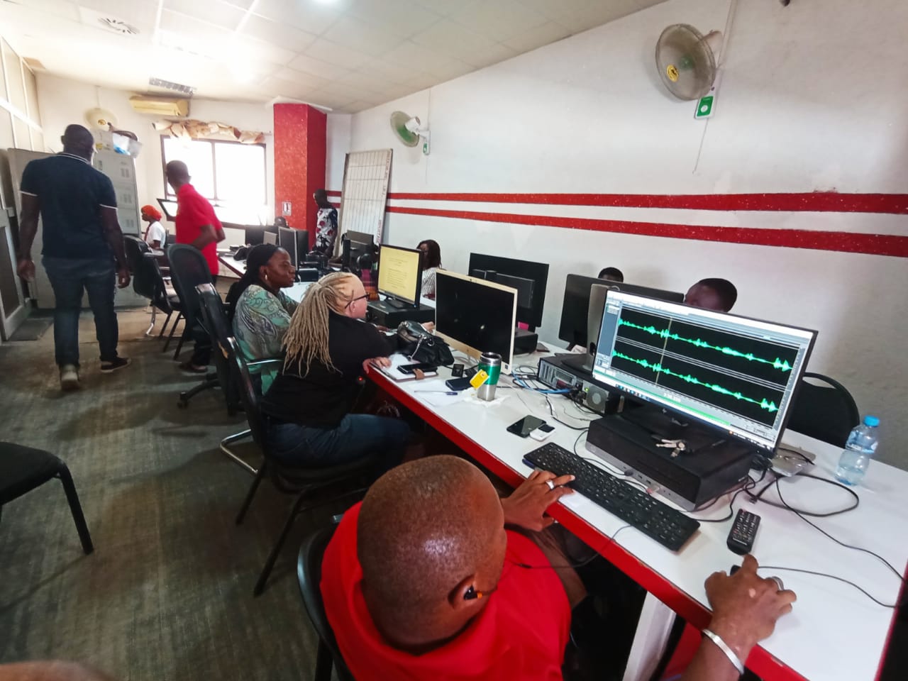 Burkina/ Presse : « C’est avec soulagement que les journalistes de radio Oméga retrouvent leur outil de travail », Adam’s Kaled Ouédraogo