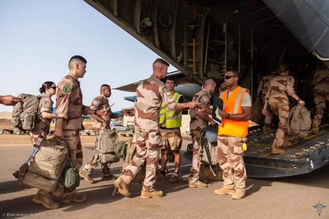 Niger : L’opération de désengagement des troupes françaises débute cette semaine