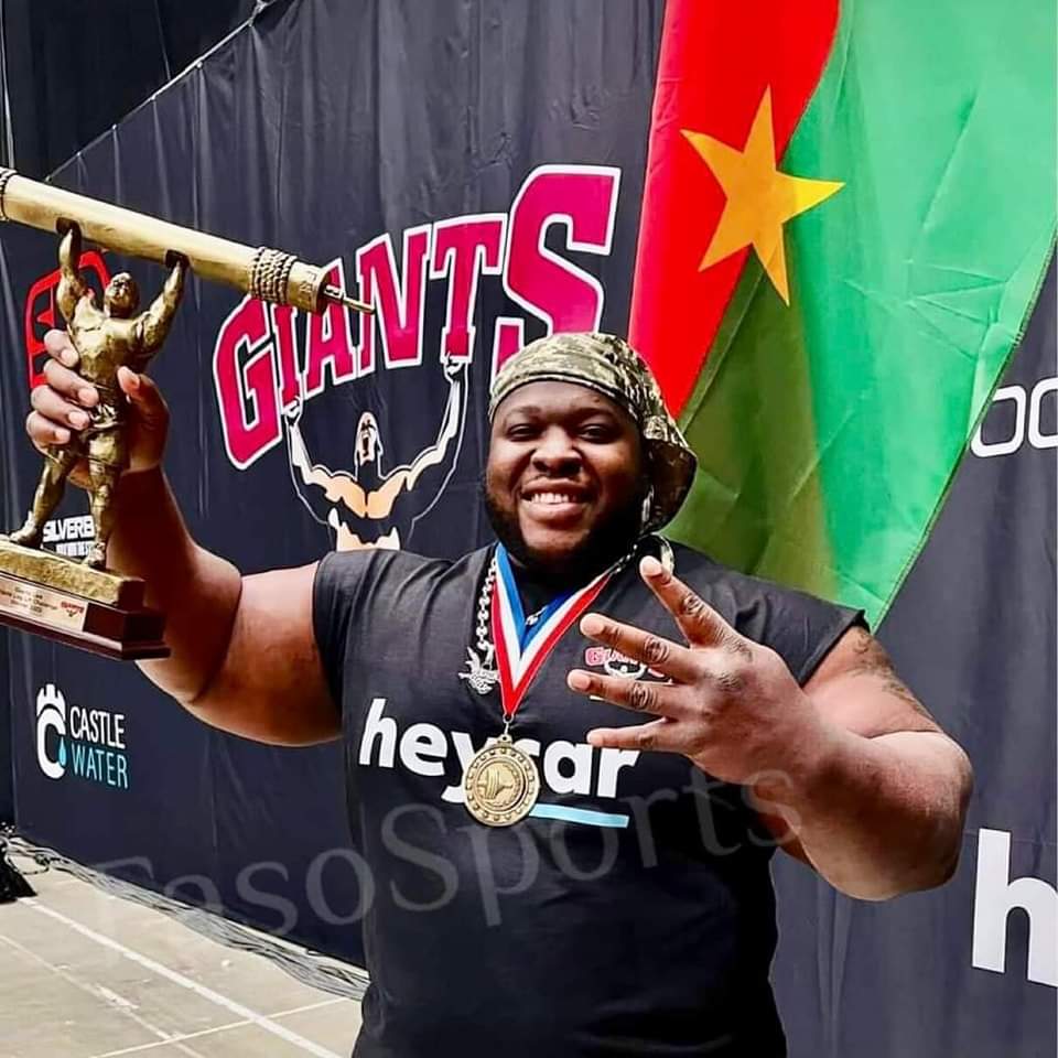 Championnat du monde du log lift 2023 : Le Burkinabè Iron Biby conserve son titre et s’offre le record du monde