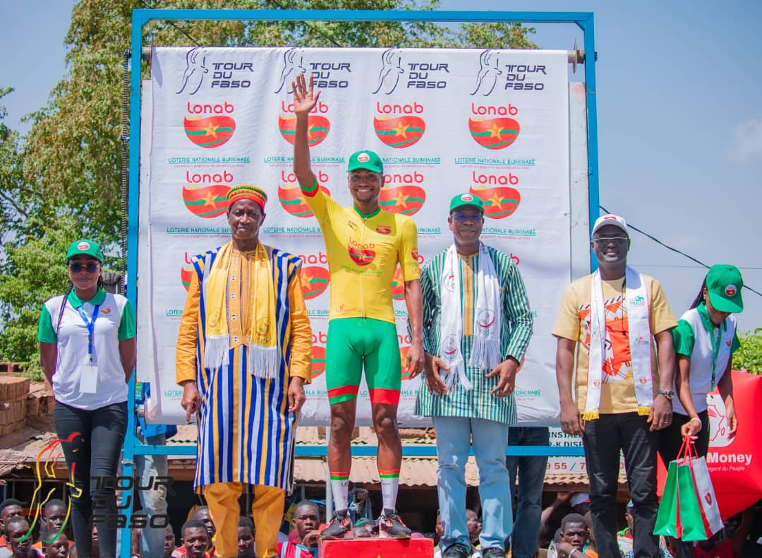 ‌Tour du Faso 2023 :  Deux victoires d’étape et les maillots jaune et vert pour Paul Daumont