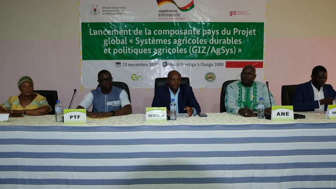 Burkina / Gestion des risques climatiques : La GIZ et ses partenaires lancent officiellement le projet AgSys 