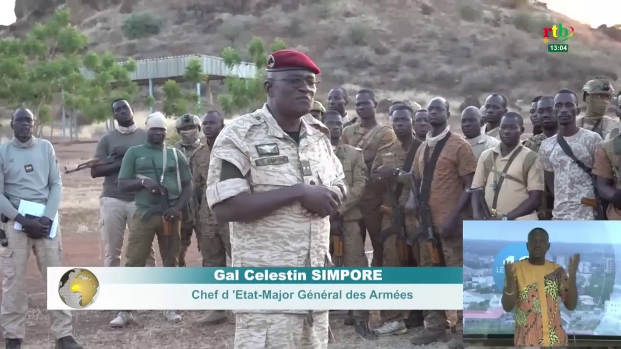 Le Chef d’Etat Major Général des Armées rencontre les troupes à Djibo