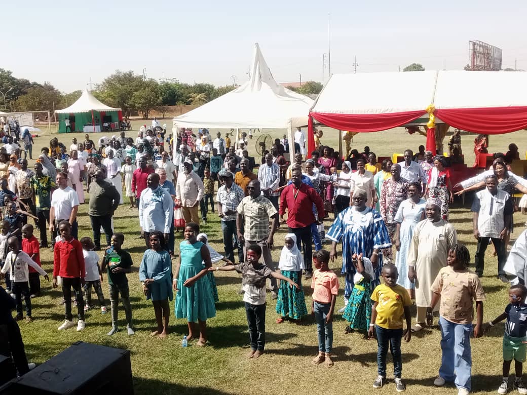 Renforcement de la cohésion sociale entre les employés : IAMGOLD Essakane SA tient « Essakane Family Day » 2023