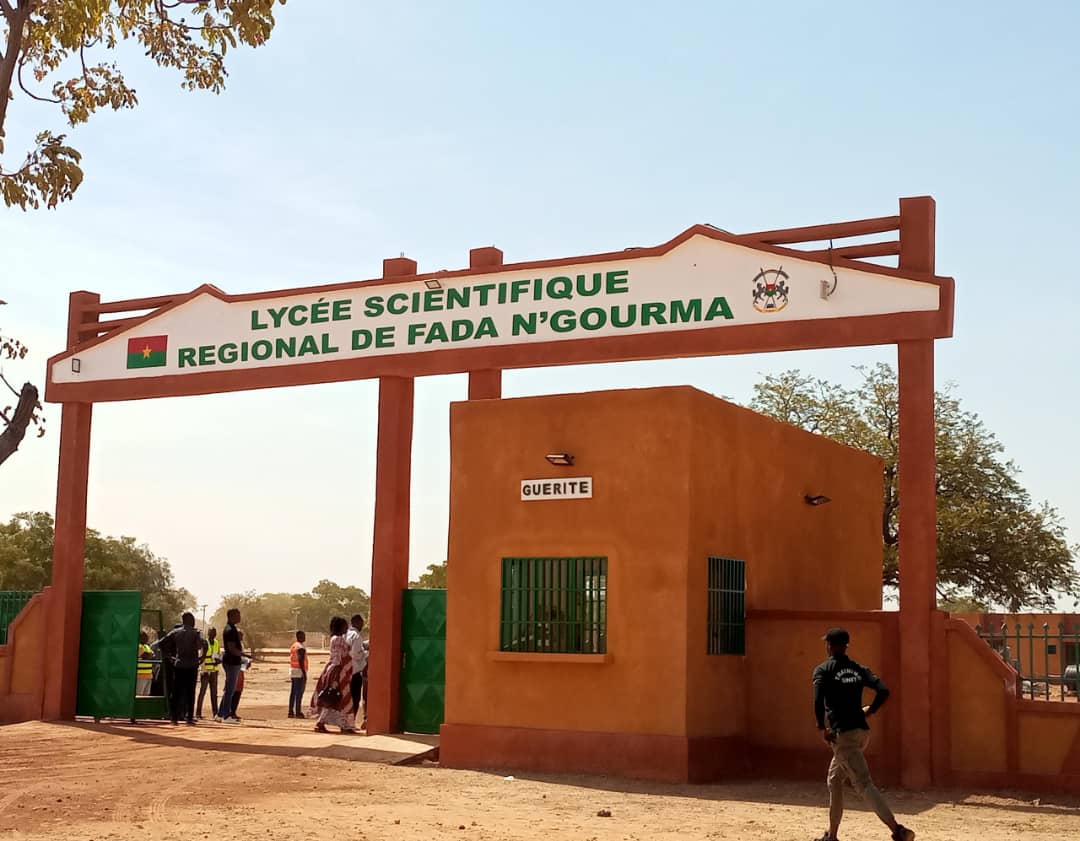 Fada N’Gourma : Le ministre de l’Éducation nationale visite le lycée scientifique régional