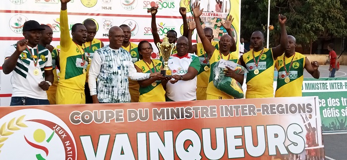 Burkina / Coupe inter-régions : L’équipe du Centre remporte le trophée de la 3e édition en volley à Koudougou