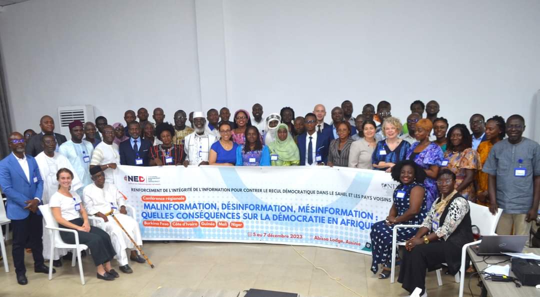Désinformation en Afrique de l’Ouest : Une cinquantaine de professionnels de médias et acteurs de la société civile réfléchissent sur des synergies d’actions
