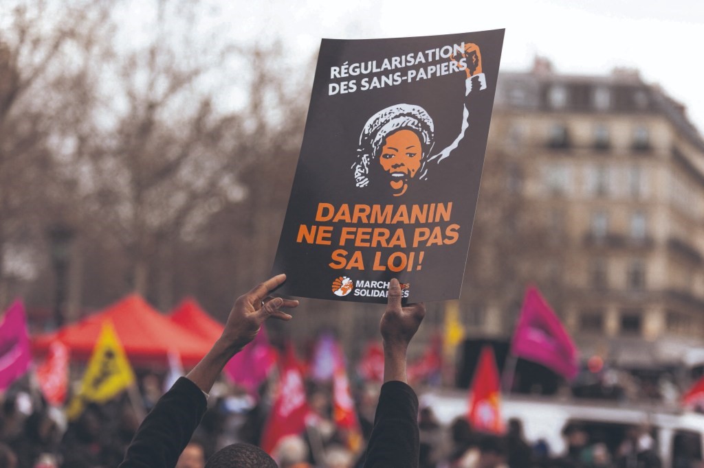 Loi “immigration’’ en France : L’Association des étudiants burkinabè dénonce une mesure qui durcit davantage leurs conditions de vie