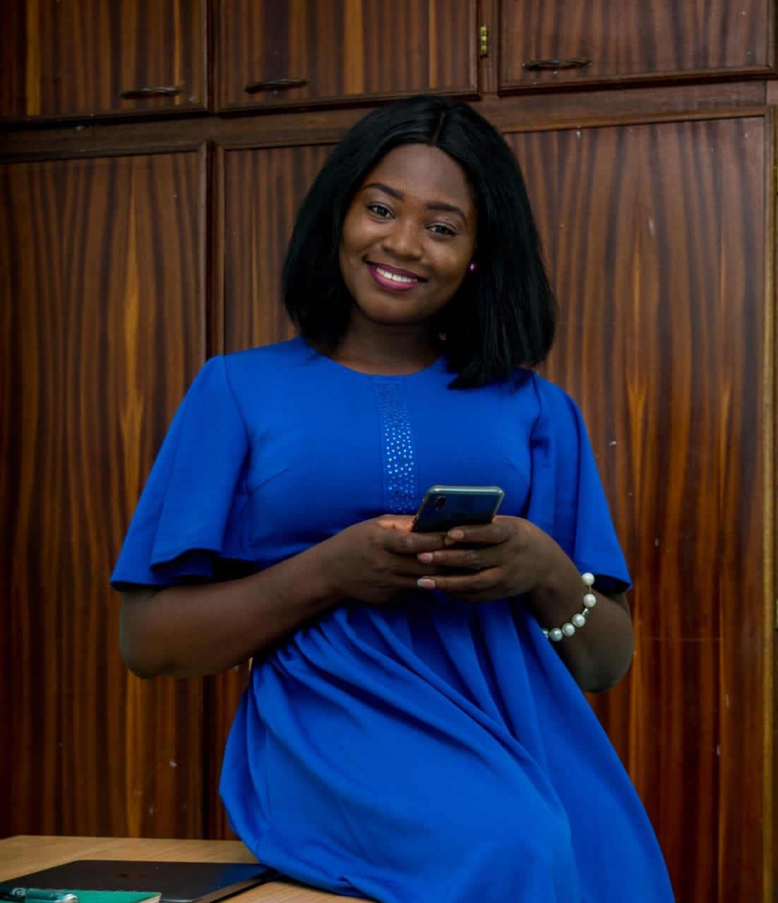 Burkina/Entrepreneuriat en ligne : Yéri Dorothée, la solution pour les solopreneurs d’accroître leur visibilité