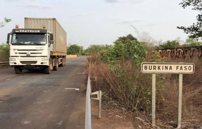 Douanes/UMOA : Les seuils pour la déclaration des transports physiques transfrontaliers fixés à 5 et 10 millions FCFA 