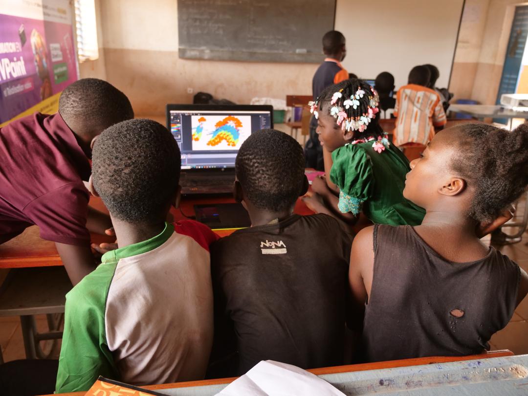 Ouagadougou / Cinéma numérique ambulant : 40 enfants formés en TV Paint et réalisation vidéo