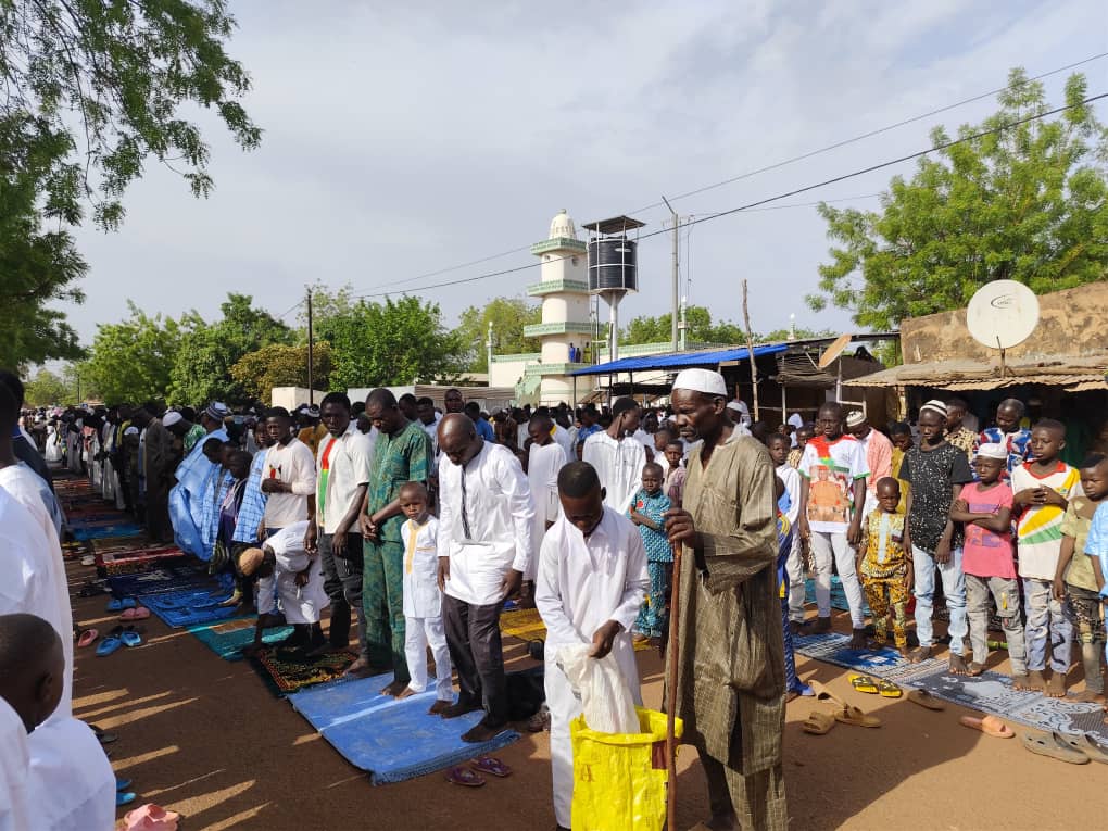 Fête du Ramadan 2024 : Des prières recommandées à Dédougou pour faciliter le retour au bercail des déplacés