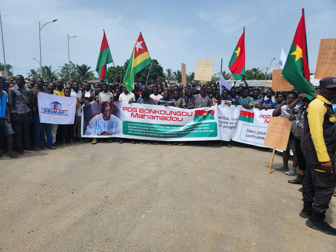 Diaspora : Les Burkinabè du Togo organisent une manifestation pour dire “merci” à EBOMAF
