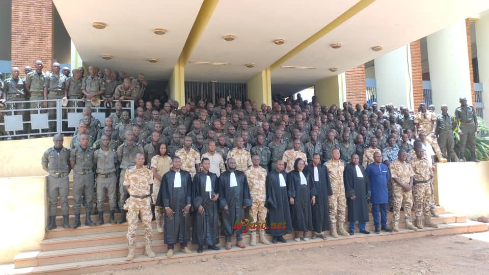 Burkina/Police nationale : 745 élèves sous-officiers ont prêté serment 