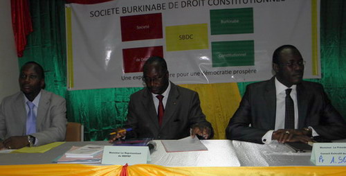 Société burkinabè de droit constitutionnel : L’expertise nationale au service de la démocratie burkinabè