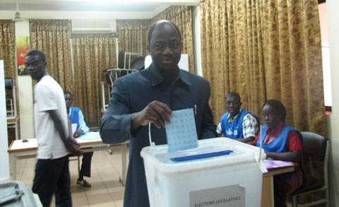 Djibril Bassolé, ministre des affaires étrangères : « Evidemment, j’ai voté pour mes candidats »