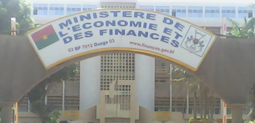                            On murmure : Le Burkina parmi les leaders en matière de gestion des finances publiques en Afrique