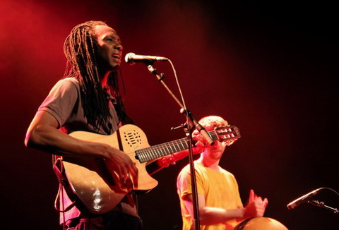 Salia Kouyaté : Les français découvrent une nouvelle perle de la musique africaine