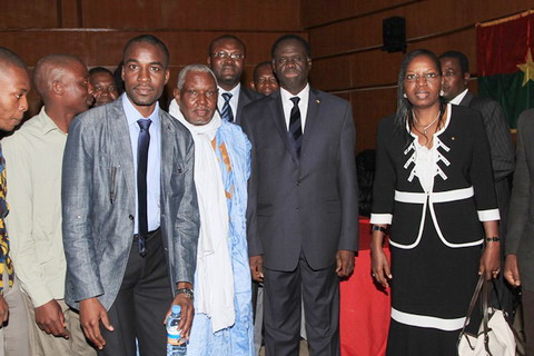 Lettre ouverte des Burkinabè de la diaspora à Michel KAFANDO : « Nous comptons sur vous pour que les élections de 2015 soient ouvertes à la participation de tous les burkinabè où qu’ils résident »