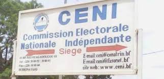 Elections : 5000 fausses cartes d’électeurs saisies, la CENI rassure